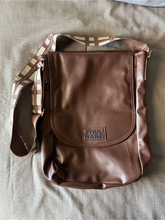 Star Wars Other - Disney Star Wars Chewbacca Brown Leather‎ Messenger Bag Satchel